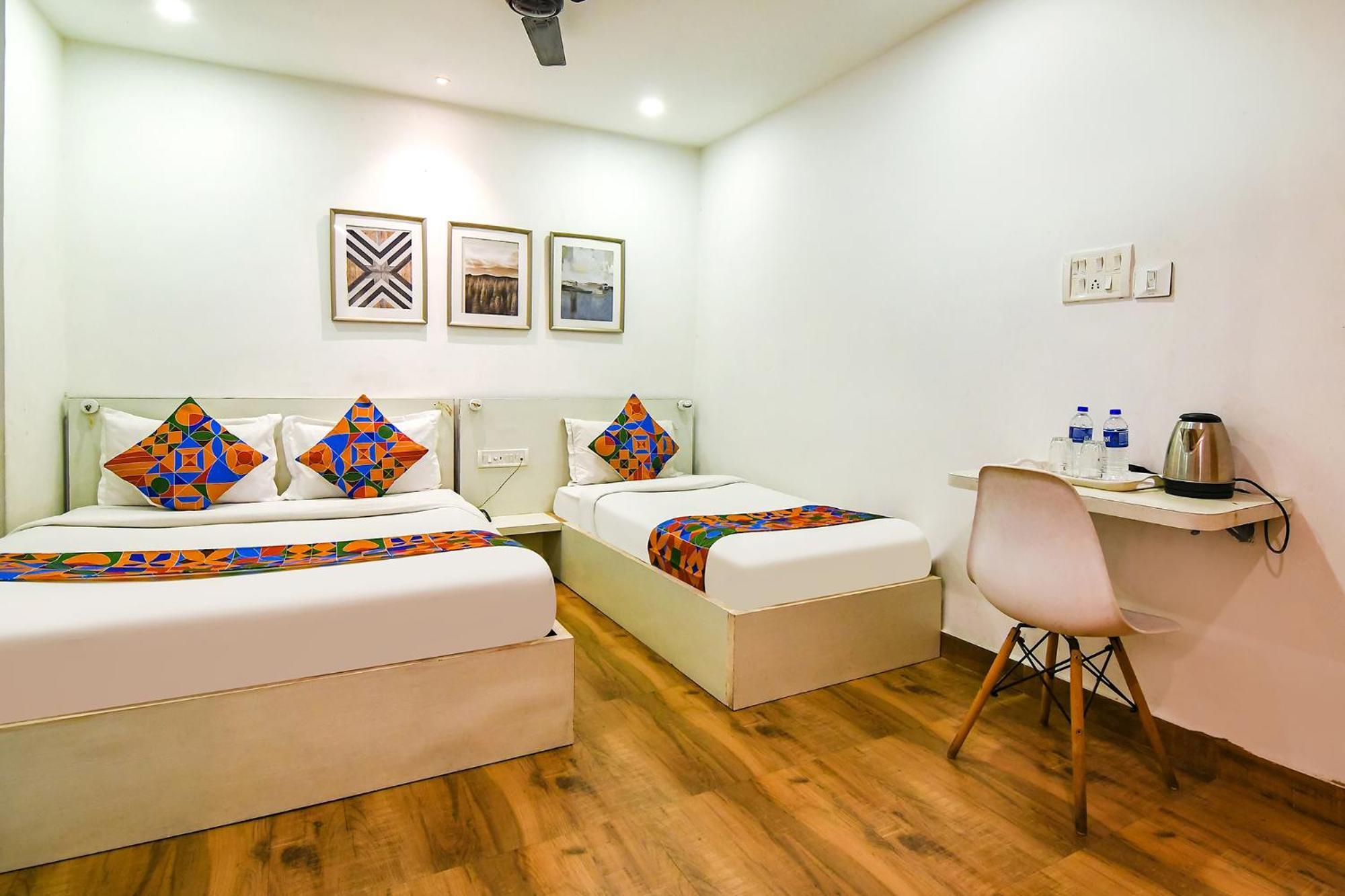 Fabhotel Globe Express - Nr Ruby Hospital Calcutta Exteriör bild