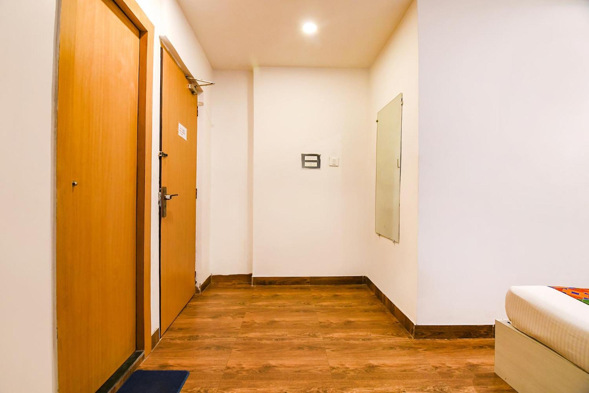 Fabhotel Globe Express - Nr Ruby Hospital Calcutta Exteriör bild